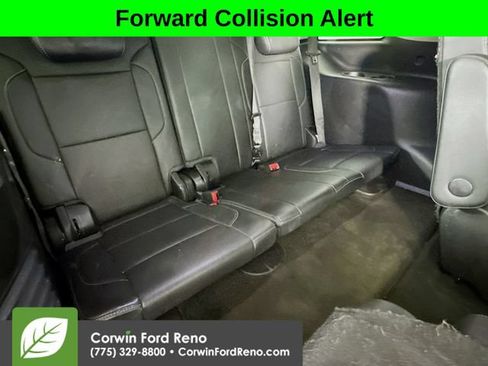 Used 2018 GMC Yukon SLT AWD/4WD image 28
