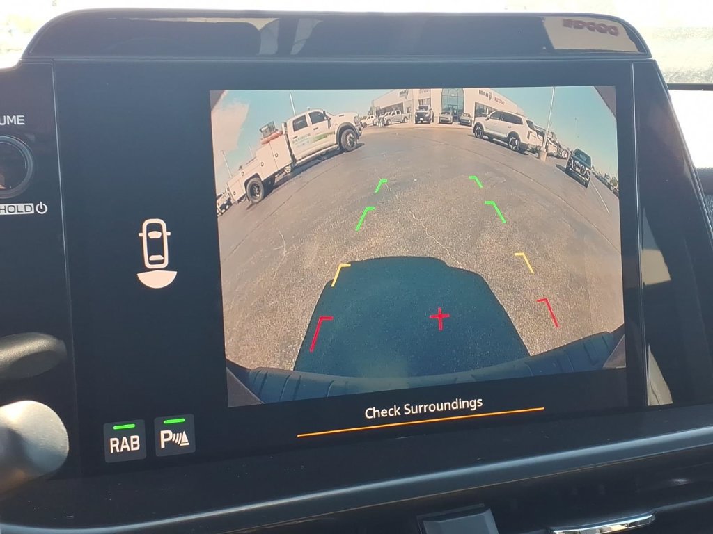 New 2026 Subaru Outback Limited AWD/4WD image 10