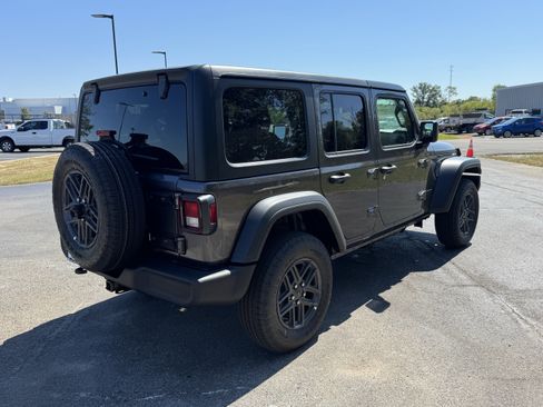 New 2025 Jeep Wrangler Sport S image 4