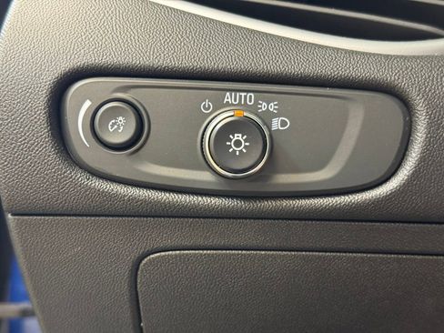 Used 2023 Chevrolet Malibu LS FWD image 26
