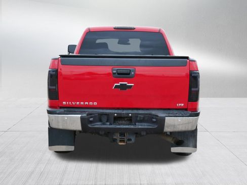 Used 2014 Chevrolet Silverado 2500 LTZ w/ LTZ Plus Package AWD/4WD image 6
