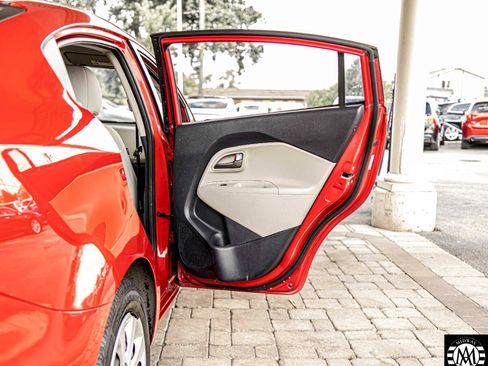 Used 2013 Kia Rio LX w/ PWR Pkg image 38