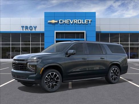 New 2026 Chevrolet Suburban RST AWD/4WD image 2