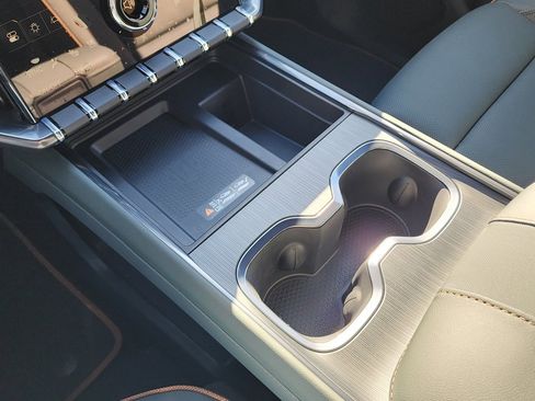 New 2026 GMC Acadia AT4 w/ Super Cruise Package image 33