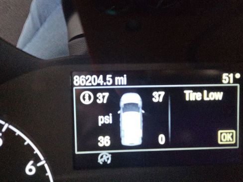 Used 2020 Ford Transit Connect XL image 12