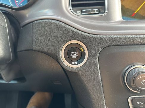 Used 2023 Dodge Charger SXT image 18