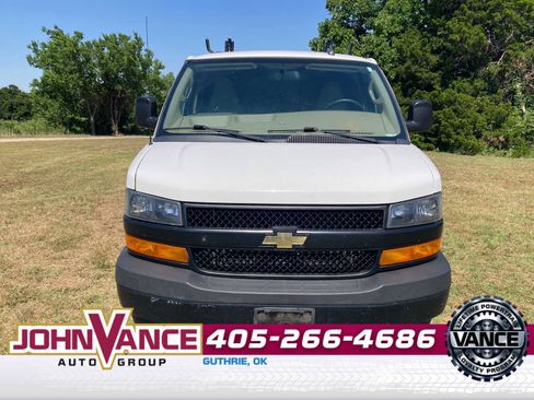 Used 2020 Chevrolet Express 2500 Extended w/ Driver Convenience Package RWD image 10