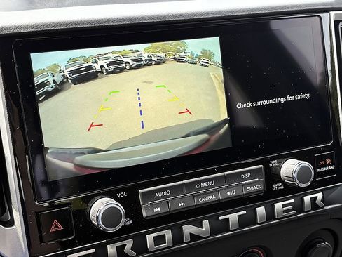 Used 2026 Nissan Frontier SV w/ Tow Package image 22