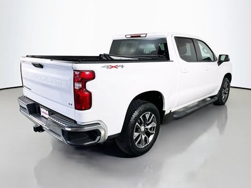 Used 2023 Chevrolet Silverado 1500 LT AWD/4WD image 7