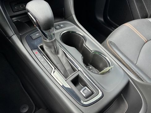 Used 2023 Chevrolet Equinox Premier AWD/4WD image 47