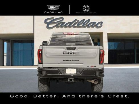 Used 2025 GMC Sierra 2500 AT4X AWD/4WD image 4