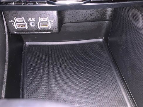 Used 2022 Dodge Durango GT image 34