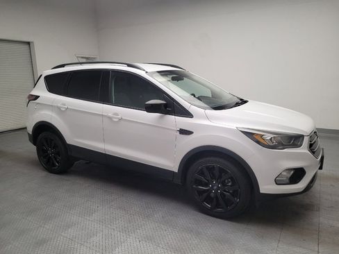 Used 2018 Ford Escape SE w/ SE Sport Appearance Package AWD/4WD image 11
