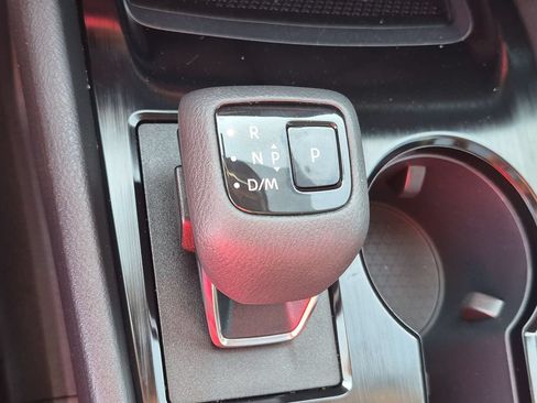 Used 2023 Nissan Rogue SV w/ SV Premium Package FWD image 19