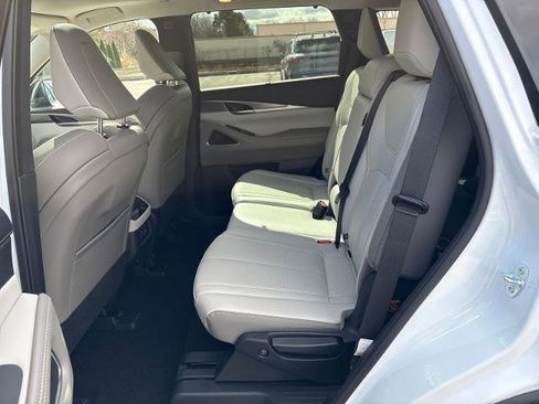 Certified 2026 INFINITI QX60 Luxe w/ Cargo Package image 25