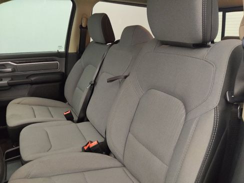 Used 2020 RAM 1500 Big Horn AWD/4WD image 17