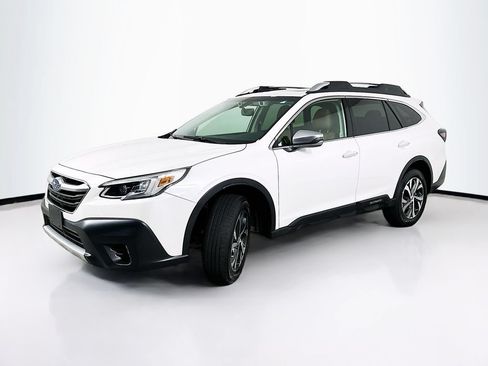 Used 2022 Subaru Outback Touring XT AWD/4WD image 1