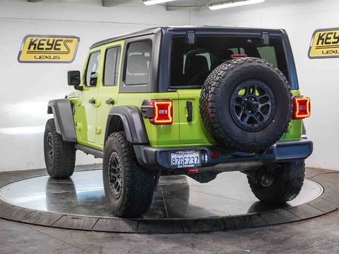 Used 2021 Jeep Wrangler Unlimited Rubicon w/ Xtreme Recon 35" Tire Package image 2