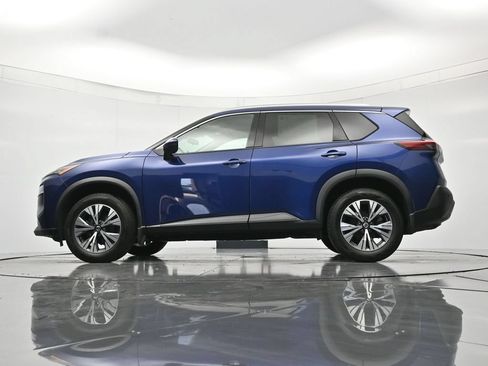 Certified 2021 Nissan Rogue SV w/ Premium Package AWD/4WD image 44