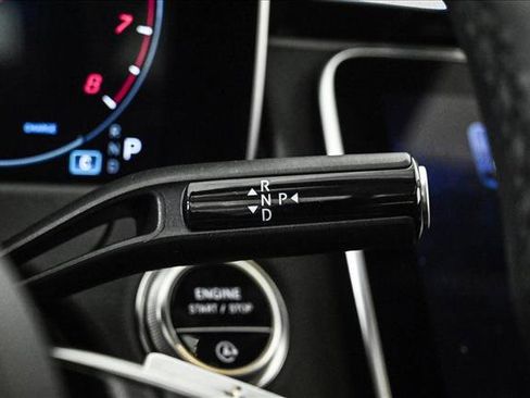 Used 2025 Mercedes-Benz E 450 4MATIC All-Terrain Wagon image 12