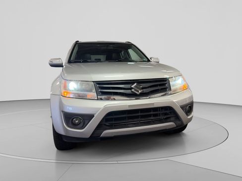 Used 2013 Suzuki Grand Vitara Limited AWD/4WD image 44