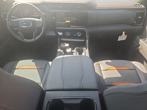 New 2026 GMC Sierra 1500 AT4 AWD/4WD image 9