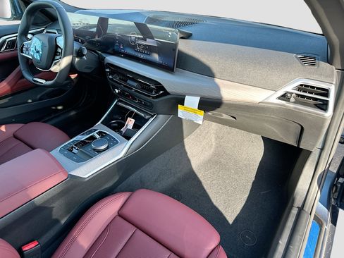 New 2026 BMW 430i Convertible w/ Convenience Package image 23