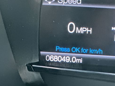 Used 2019 Ford Explorer Limited w/ Ford Safe & Smart Package image 15