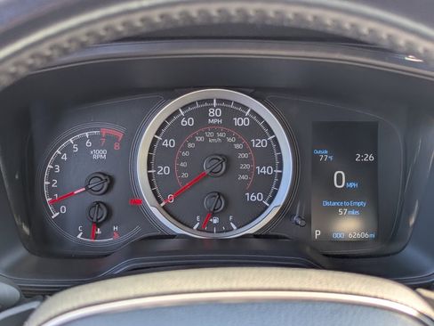 Used 2022 Toyota Corolla SE image 14