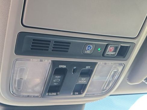 Used 2022 Honda Odyssey Touring image 17