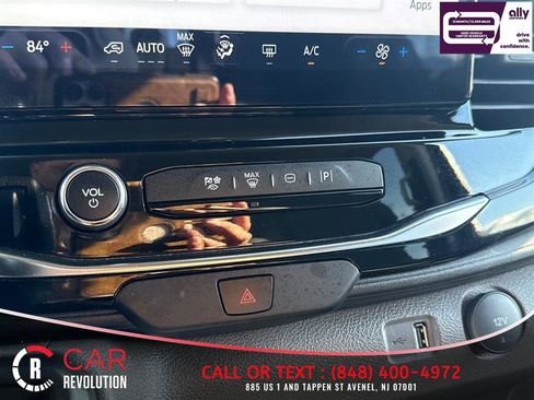 Used 2024 Ford Transit 350 XLT image 29