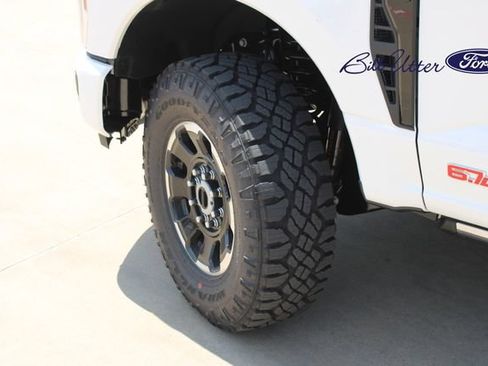 New 2026 Ford F250 Lariat w/ Tremor Off-Road Package AWD/4WD image 5