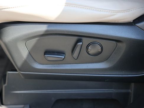 Certified 2023 Ford Explorer XLT w/ Equipment Group 202A AWD/4WD image 19