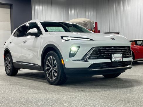 New 2026 Buick Envision Preferred image 7