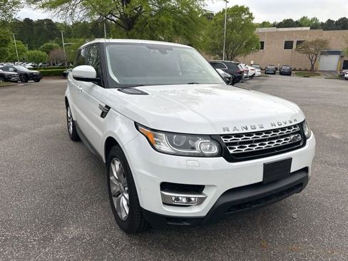 Used 2016 Land Rover Range Rover Sport HSE image 3