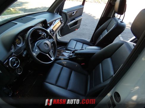 Used 2014 Mercedes-Benz GLK 350 2WD w/ Premium 1 Package image 41
