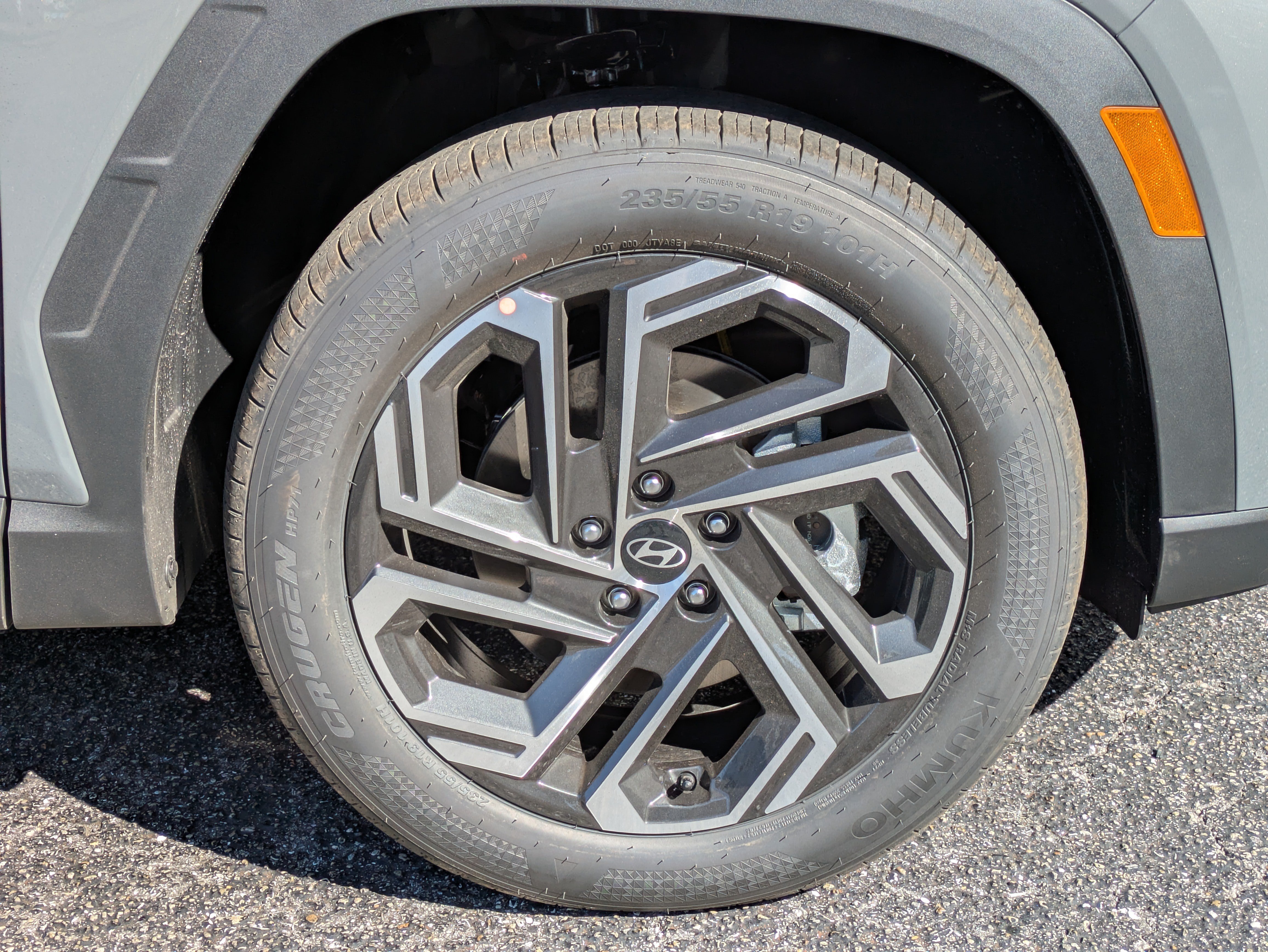 New 2026 Hyundai Tucson SEL Plus w/ Tow & Go Package FWD image 11