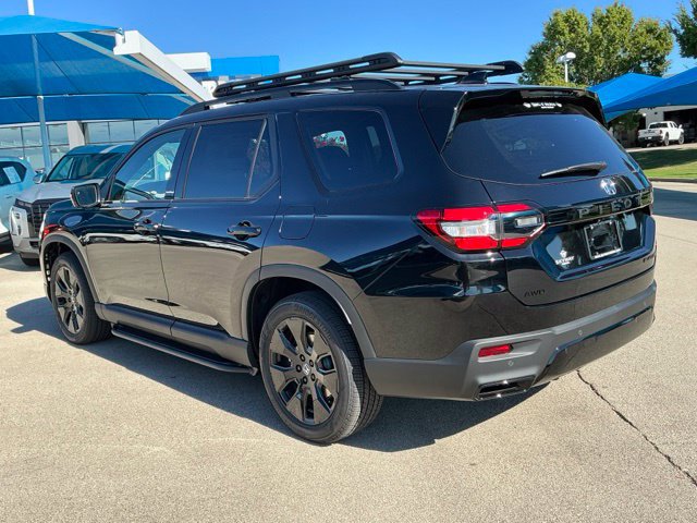 New 2026 Honda Pilot Black Edition image 4