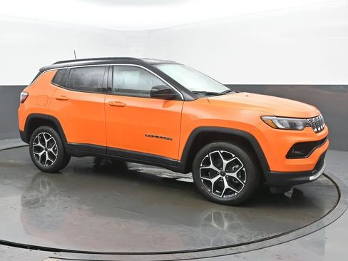New 2026 Jeep Compass Limited image 7