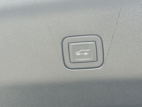 New 2026 Chevrolet Tahoe Premier w/ Sun And Tow Package RWD image 19