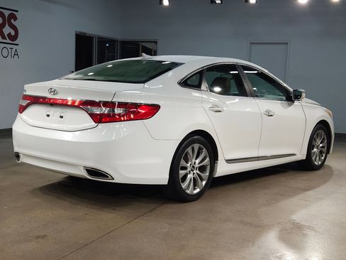 Used 2012 Hyundai Azera image 7