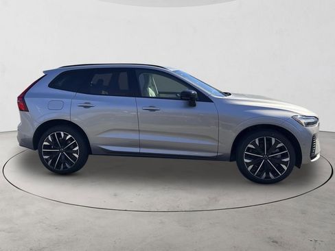New 2026 Volvo XC60 T8 Ultra w/ Protection Package Premier AWD/4WD image 6