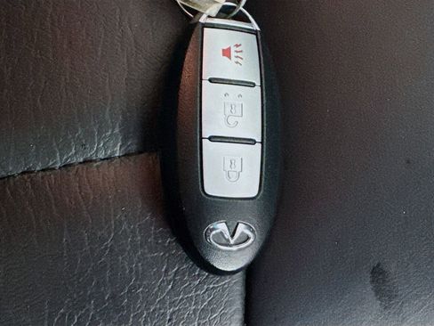 Used 2017 INFINITI QX50 2WD w/ Premium Plus Package image 36