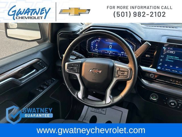 Used 2024 Chevrolet Silverado 1500 RST w/ Z71 Off-Road Package AWD/4WD image 27
