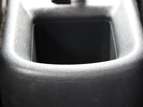 Used 2019 Nissan Kicks SV image 39