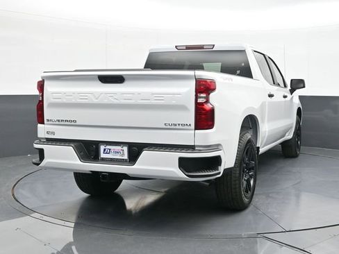 New 2026 Chevrolet Silverado 1500 Custom image 11