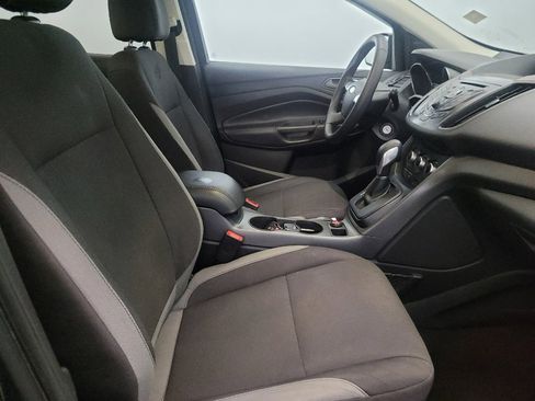 Used 2016 Ford Escape S image 21