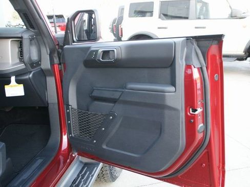 New 2026 Ford Bronco Outer Banks w/ Sasquatch Package image 37