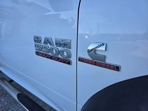 Used 2016 RAM 5500 Tradesman w/ Power & Remote Entry Group image 7