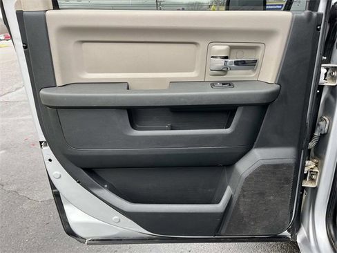 Used 2012 RAM 1500 Big Horn w/ Luxury Group image 22